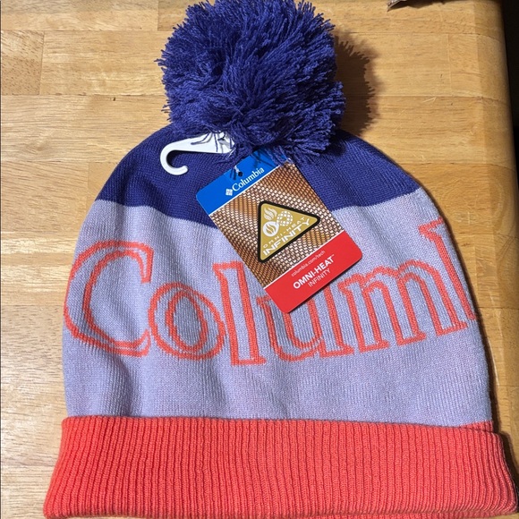 Columbia Other - Columbia Beanie Pom-Pom